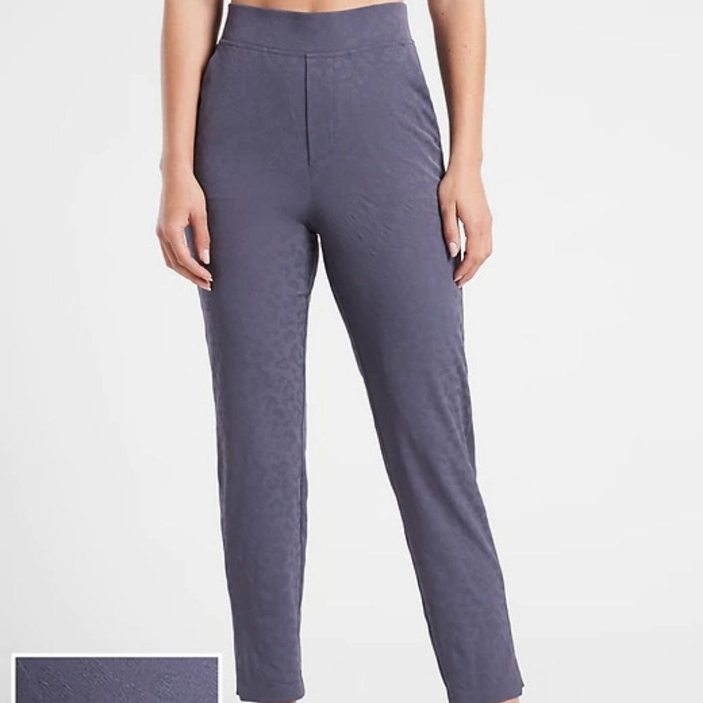Athleta Brooklyn Textured Ankle Pants size 20 Violet